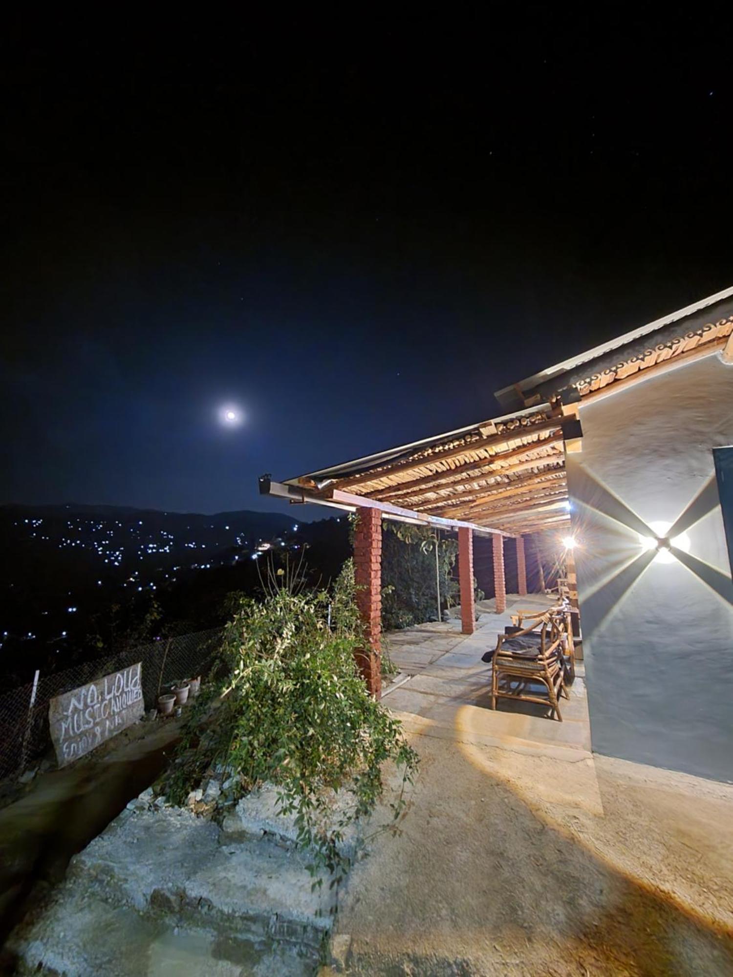 Zenoaks Homestay Almora Zewnętrze zdjęcie
