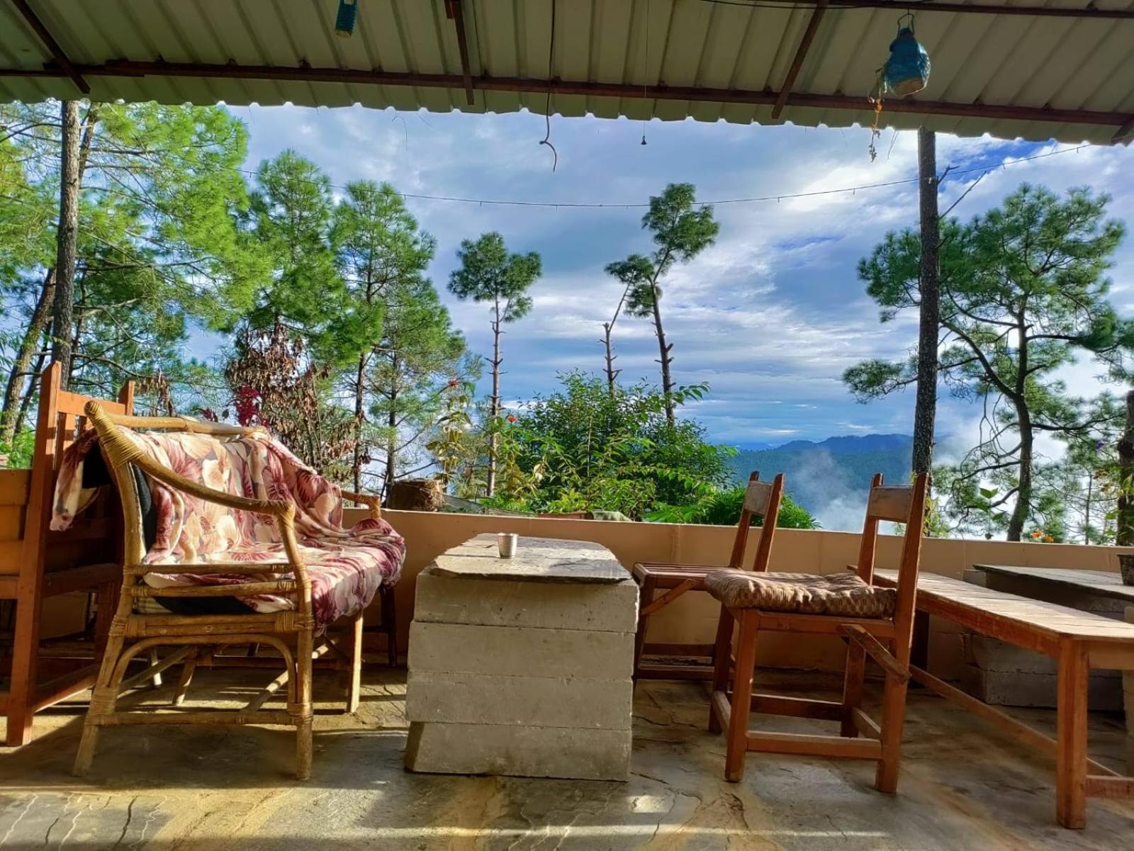 Zenoaks Homestay Almora Zewnętrze zdjęcie