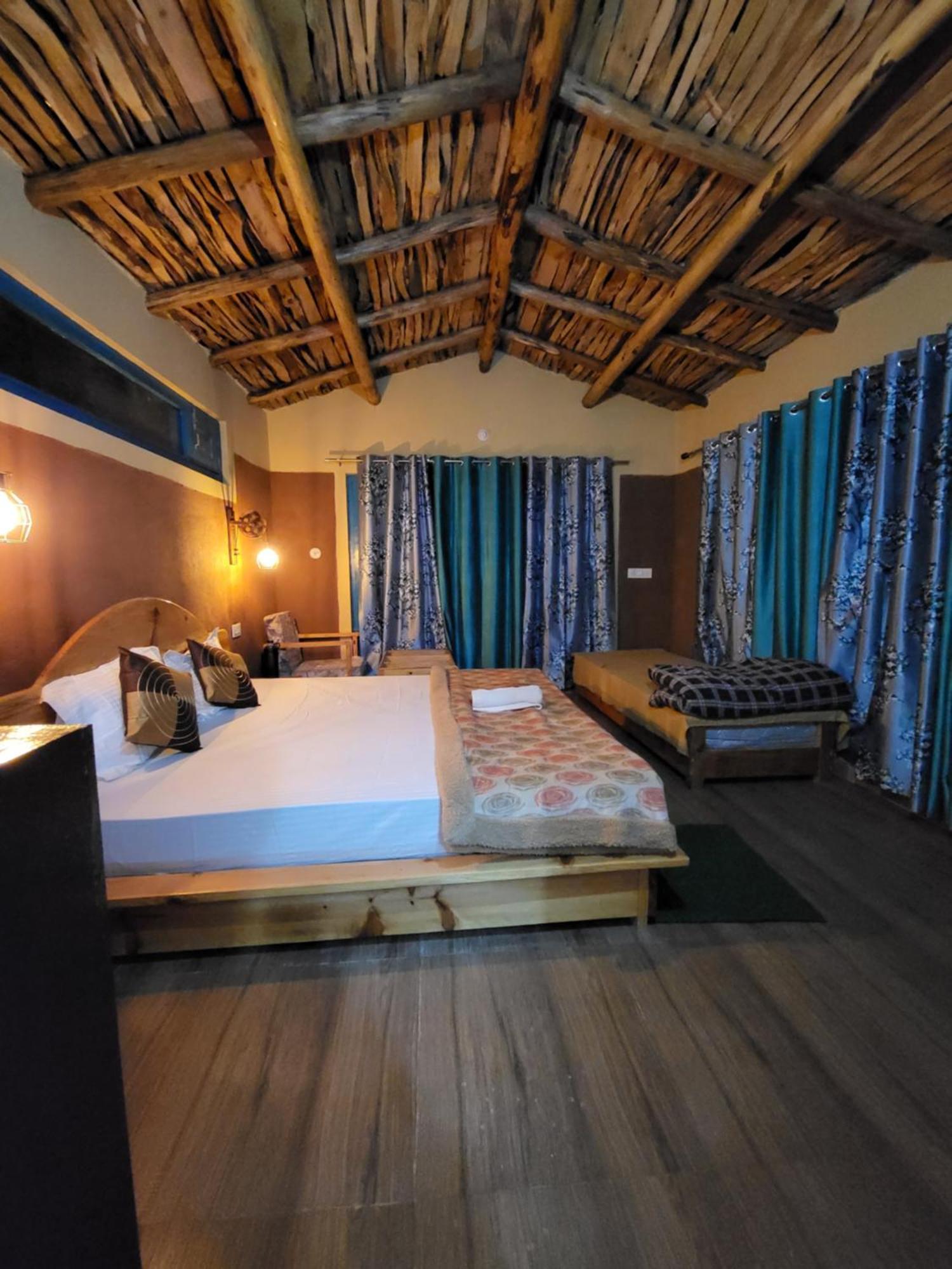Zenoaks Homestay Almora Zewnętrze zdjęcie